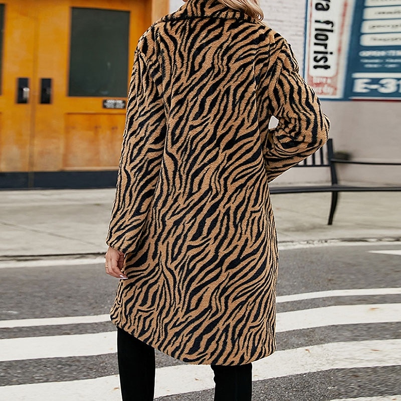 Damen Mantel Kunstpelzmantel Warm Bequem Knöpfe Pelze & Leder Mode Lässig Farbblock Urlaub Straße Lässig Alltagskleidung Lang Umlegekragen Normale Passform Langarm Oberbekleidung Weiß Braun Herbst 2026 - $57.99 –P6