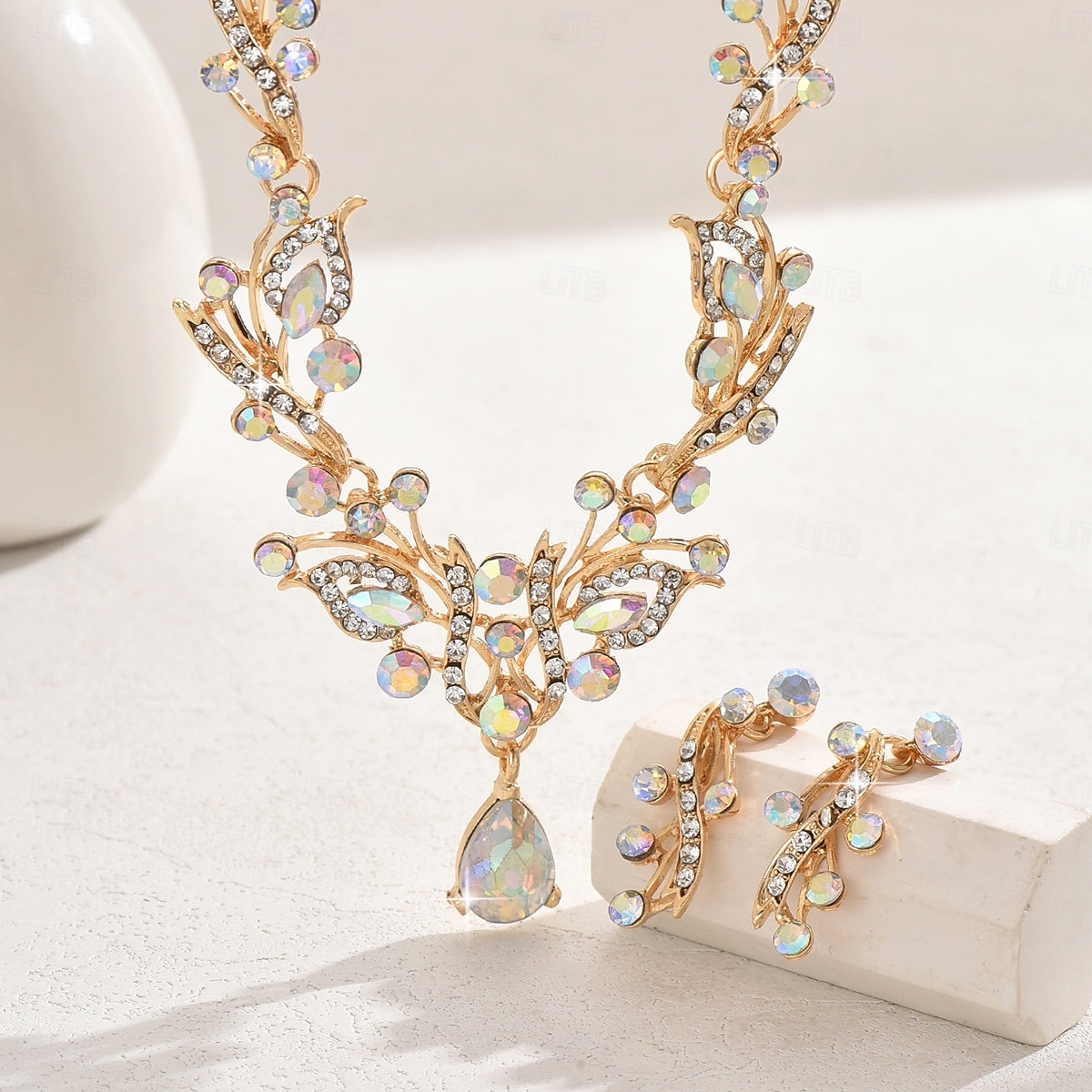 damski komplet biżuterii z czerwonymi kryształkami, elegancki naszyjnik i kolczyki z kryształkami ze złotymi zdobieniami, idealny na imprezy i wesela &wieczorne wydarzenia 2026 - $14.99 –P2