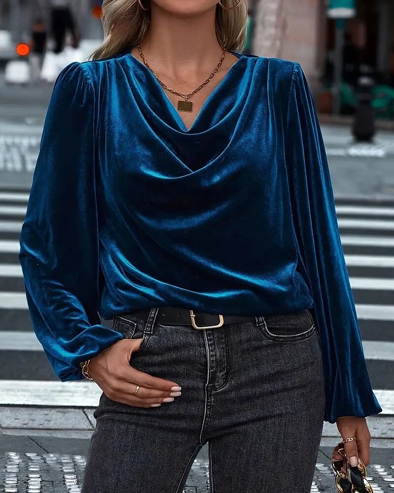 Femmes Velours Elegant Habillé Chemisier Couleur Unie Uni Élégant Dames Classique manche longue Col Halter Hauts Réguliers Travail Quotidien Fête Froncé Drapé Noir Vin Bleu Roi Violet Vert Automne de 2025 ? $23.99 –P10