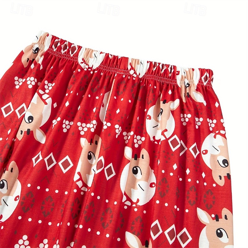 2025年 ファミリールック クリスマス クリスマスファミリーパジャマ パジャマ ファミリーセット グラフィック しか 家 プリント ルビーレッド 長袖 日常 マッチング衣装  コレクション – $21.99 –P5