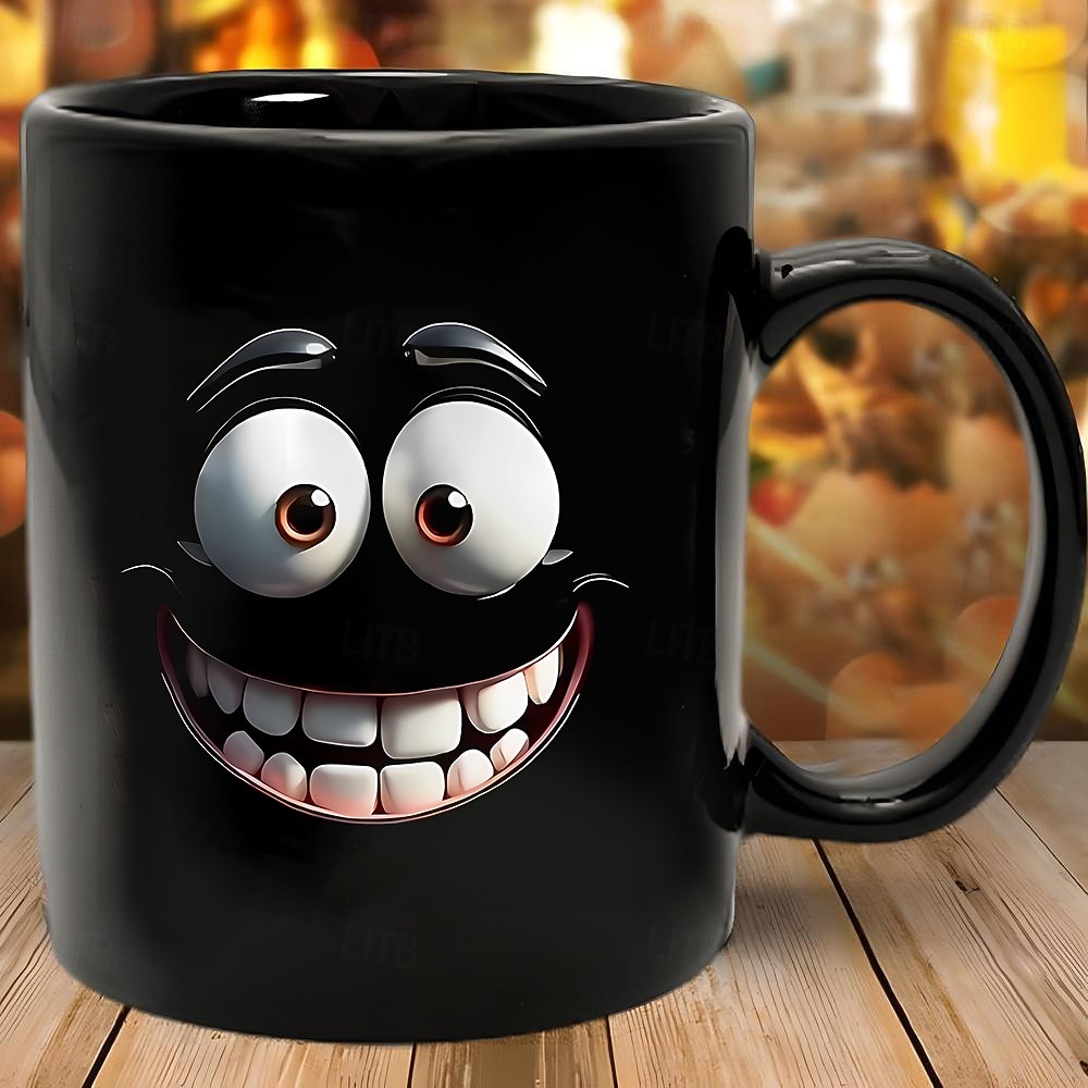 Tasse à café noire amusante avec un grand visage de dessin animé souriant, tasse à thé en céramique de 12 oz, cadeau pour le bureau, la maison, les amis, nouveauté, cadeau d'anniversaire ou de de 2026 ? $16.99 –P4