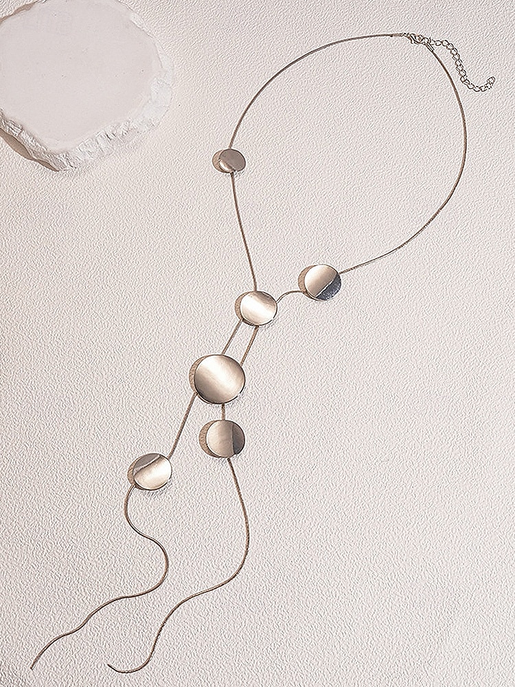Collier long à pendentif disque géométrique pour femme – bijou minimaliste moderne à superposer pour soirées élégantes, événements formels et mode quotidienne de 2025 ? $11.99 –P6