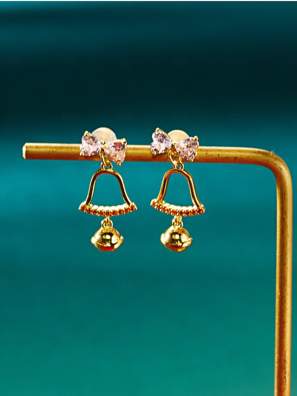 Naisten jouluiset rusettikorvakorut kimaltelevalla punaisella viimeistelyllä, juhlava lomakoru joulujuhliin, lahjaidea 2026 - $7.99 –P8