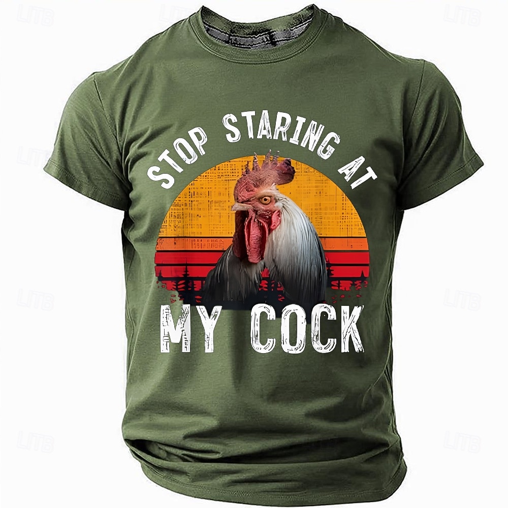 T-Shirt Grafica Divertente da Uomo con Gioco di Parole Gallina Manica Corta - Smettila di Fissare il Mio Gallo del 2026 a $21.99 –P2