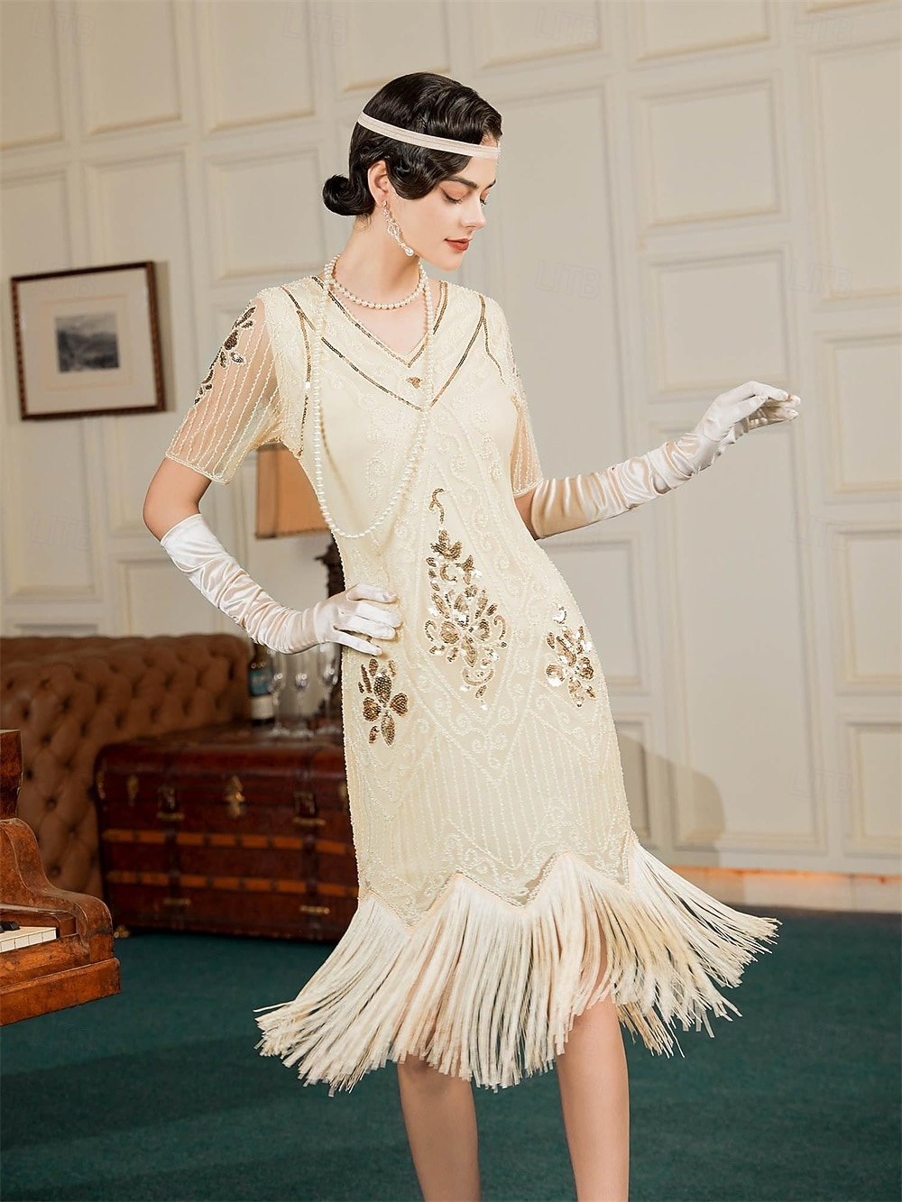 Set Anni Ruggenti Anni 1920 Lunghezza al ginocchio Abito Flapper Abito da cocktail Costume di fantasia con accessori Maniche corte Il grande Gatsby Ragazza Flapper Paillettes Frangia con nappe Scollo del 2026 a $57.99 –P5