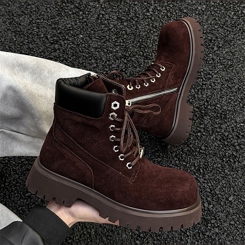 Ανδρικά χακί σουέτ μποτάκια εργασίας μέχρι τον αστράγαλο με στιβαρή σόλα και απαλή εσωτερική επένδυση, ελαφριά, casual μπότες εξωτερικού χώρου για φθινοπωρινή και χειμερινή χρήση. 2026 - $79.99 –P3
