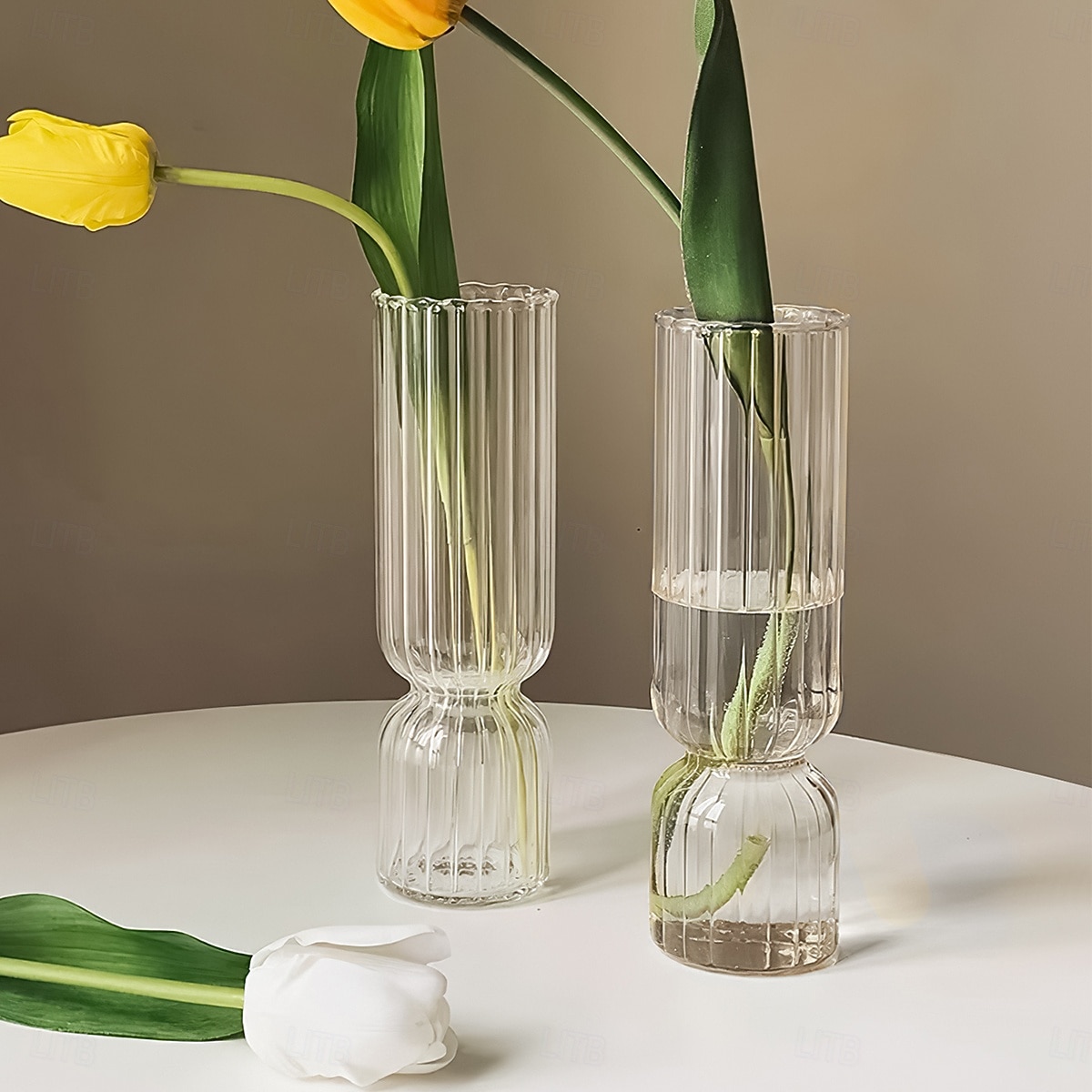 1 шт. Современная и простая декоративная ваза в полоску, прозрачное стекло, гидропонная цветочная композиция, небольшая цветочная ваза для гостиной, обеденного стола, подходит для семейного обеденного 2026 - $13.49 –P5