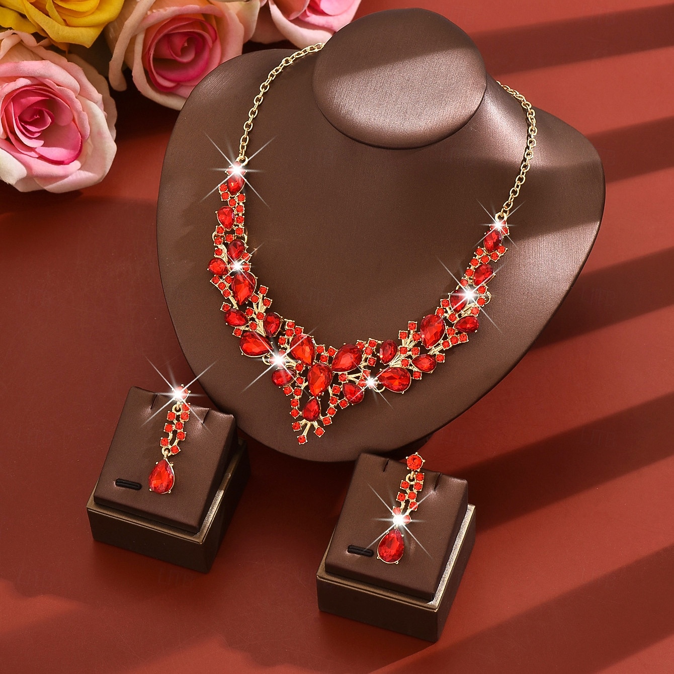 مجموعة مجوهرات نسائية من الكريستال الأخضر - قلادة أنيقة من أحجار الراين وأقراط متدلية لحفلة عيد الميلاد أو الولائم المسائية أو هدية العيد 2026 - $11.99 –P6