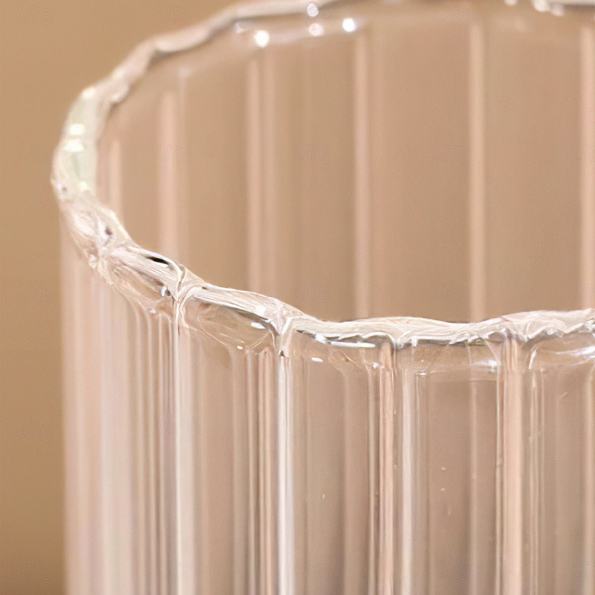 1 шт. Современная и простая декоративная ваза в полоску, прозрачное стекло, гидропонная цветочная композиция, небольшая цветочная ваза для гостиной, обеденного стола, подходит для семейного обеденного 2026 - $13.49 –P6