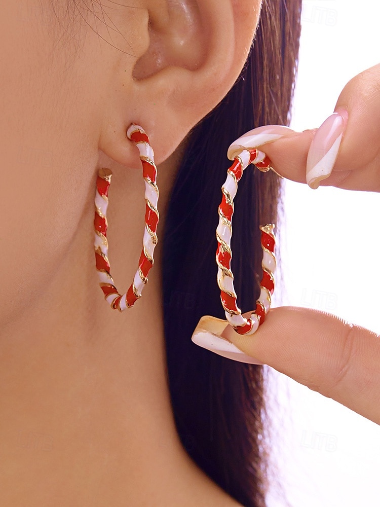 2026年 レディースクリスマスフープイヤリング、赤と緑のツイストデザイン、合金素材、ホリデーパーティーやギフトに最適  コレクション – $7.99 –P7