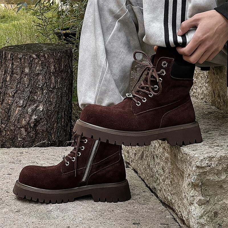 Ανδρικά χακί σουέτ μποτάκια εργασίας μέχρι τον αστράγαλο με στιβαρή σόλα και απαλή εσωτερική επένδυση, ελαφριά, casual μπότες εξωτερικού χώρου για φθινοπωρινή και χειμερινή χρήση. 2026 - $79.99 –P4