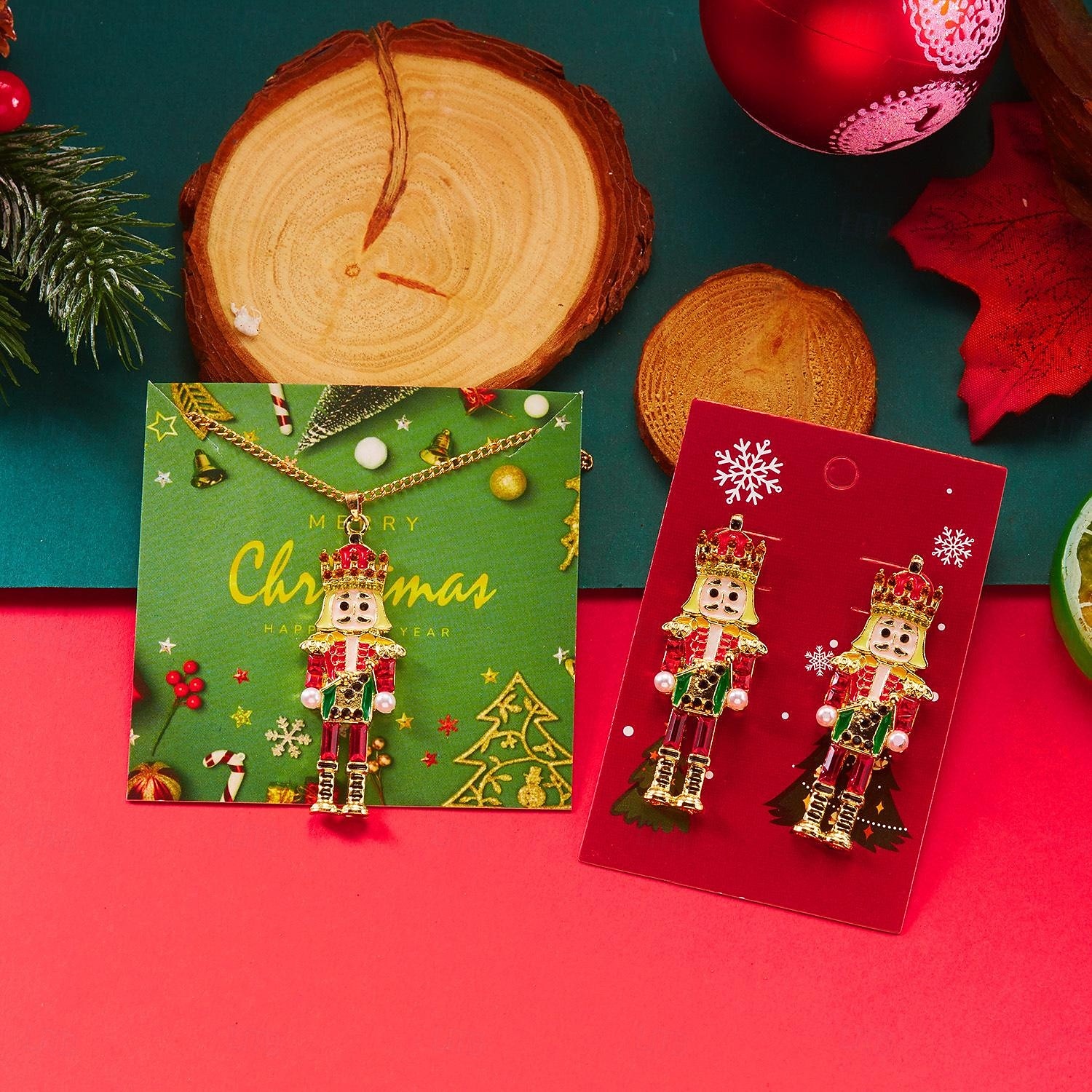 Χριστουγεννιάτικο σετ κοσμημάτων με τον καρυοθραύστη για γυναίκες, κολιέ και σκουλαρίκια με στρατιώτη από σμάλτο σε χρυσό χρώμα, εορταστικό αξεσουάρ για χειμερινά πάρτι, δώρα &ρούχα 2026 - $11.99 –P2