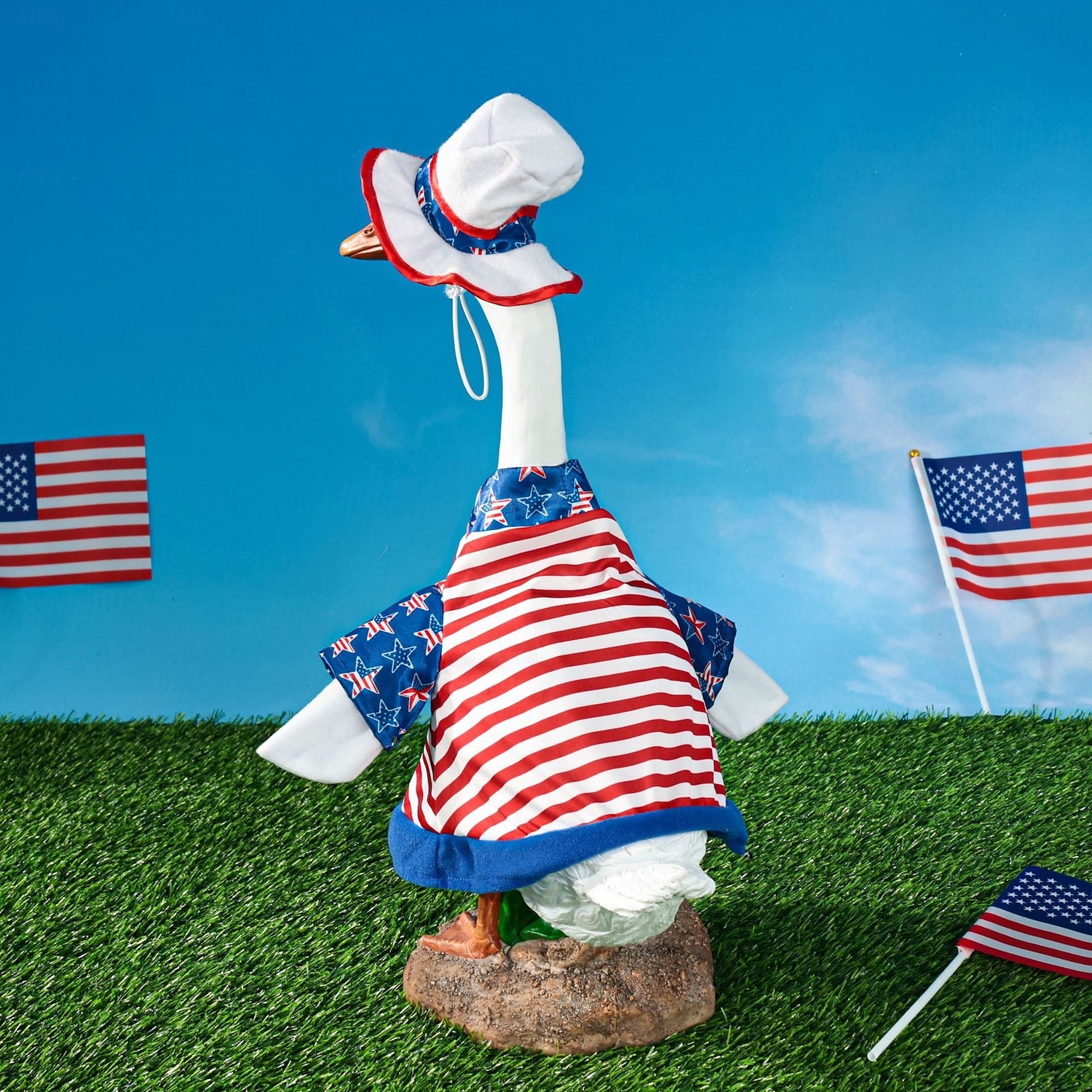 2 stk. patriotiske verandagåseantrekk sementgåskostyme 4. juli-stil gåsantrekk inkludert sløyfe og hatt til hagedekorasjon fest uteplass julegave 2026 - $19.99 –P3