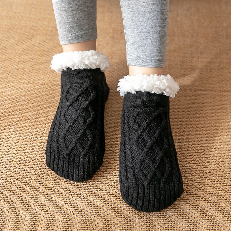 Men's 1 Pair Socks Sherpa Lined Socks Casual Socks Winter Socks Black Wine Color Plain Vacation Daily Knitted Warm Winter Fashion Casual 2026 - $8.99 –P9