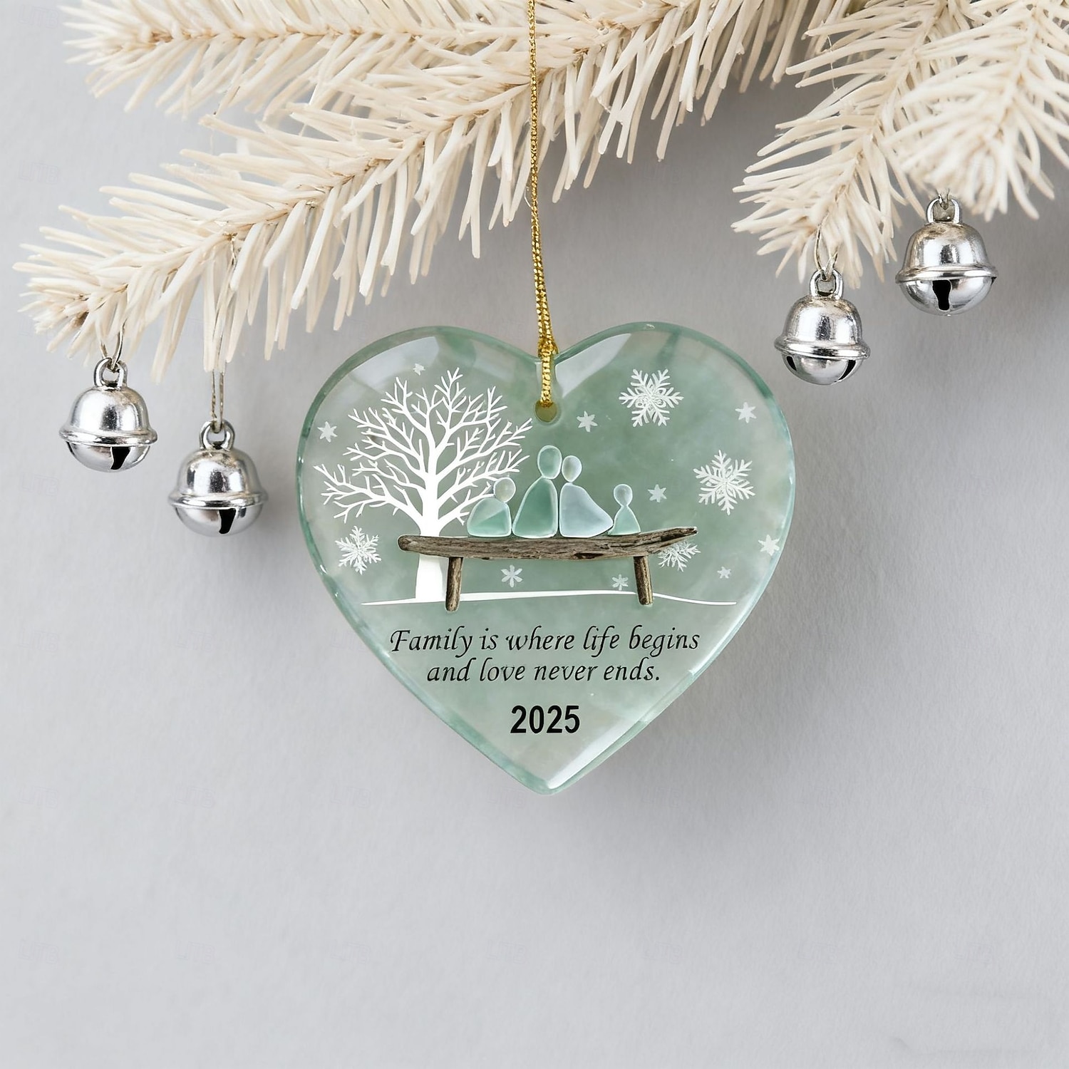 Handmade Heart-Shaped Sea Glass Family Ornament, Timeless Heart Keepsake Pendant with with Inspirational Quotes, Sea Glass Wall Art & Decor for Christmas Tree Home Garden Party Supplies 2025 - $9.99 –P5