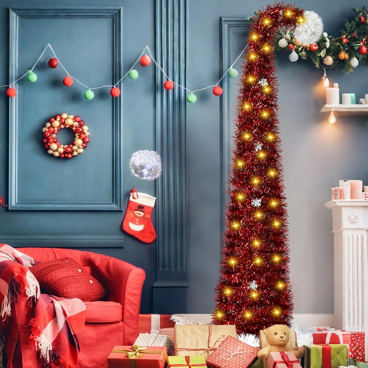 Christmas red Christmas hat tilted head Christmas tree 5M 50Leds warm light string indoor living room study staircase holiday atmosphere decoration prop 1.5M/5FT AAA battery box 2025 - CAD $46.99 –P7