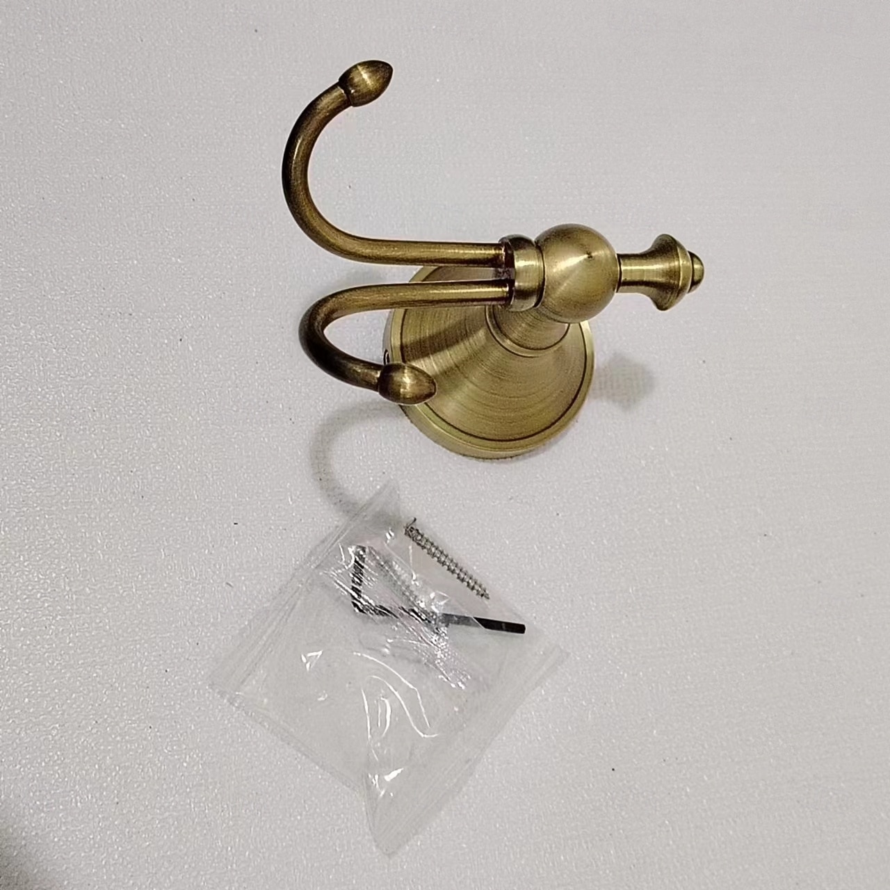 ganchos de toalha para banheiros, suporte de toalha de latão antigo montado na parede, gancho de roupão de alta resistência para cozinha, quarto, hotel, piscina, casaco de 2026 por $30.99 –P7