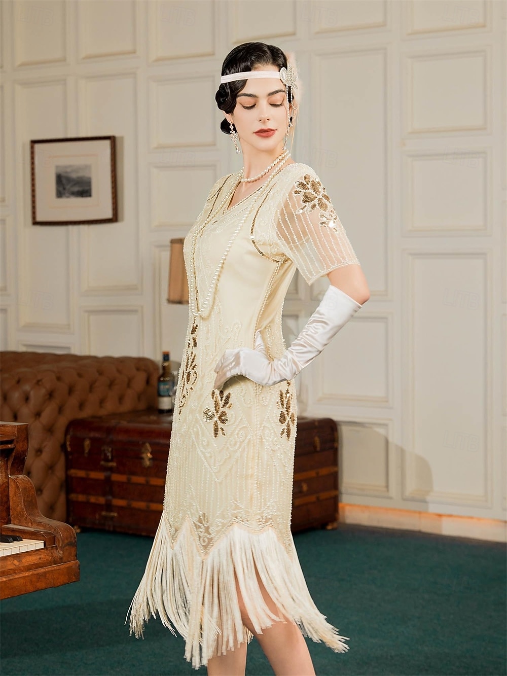 Set Anni Ruggenti Anni 1920 Lunghezza al ginocchio Abito Flapper Abito da cocktail Costume di fantasia con accessori Maniche corte Il grande Gatsby Ragazza Flapper Paillettes Frangia con nappe Scollo del 2026 a $57.99 –P6