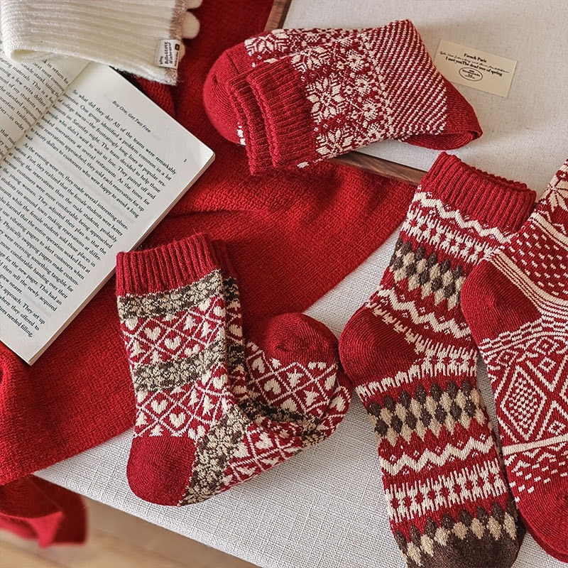 Women's Crew Socks Thick Winter Warm Socks Christmas Outdoor Holiday Plaid Polyester Basic Classic Casual Elastic Warm 1 Pair 2026 - $6.99 –P5