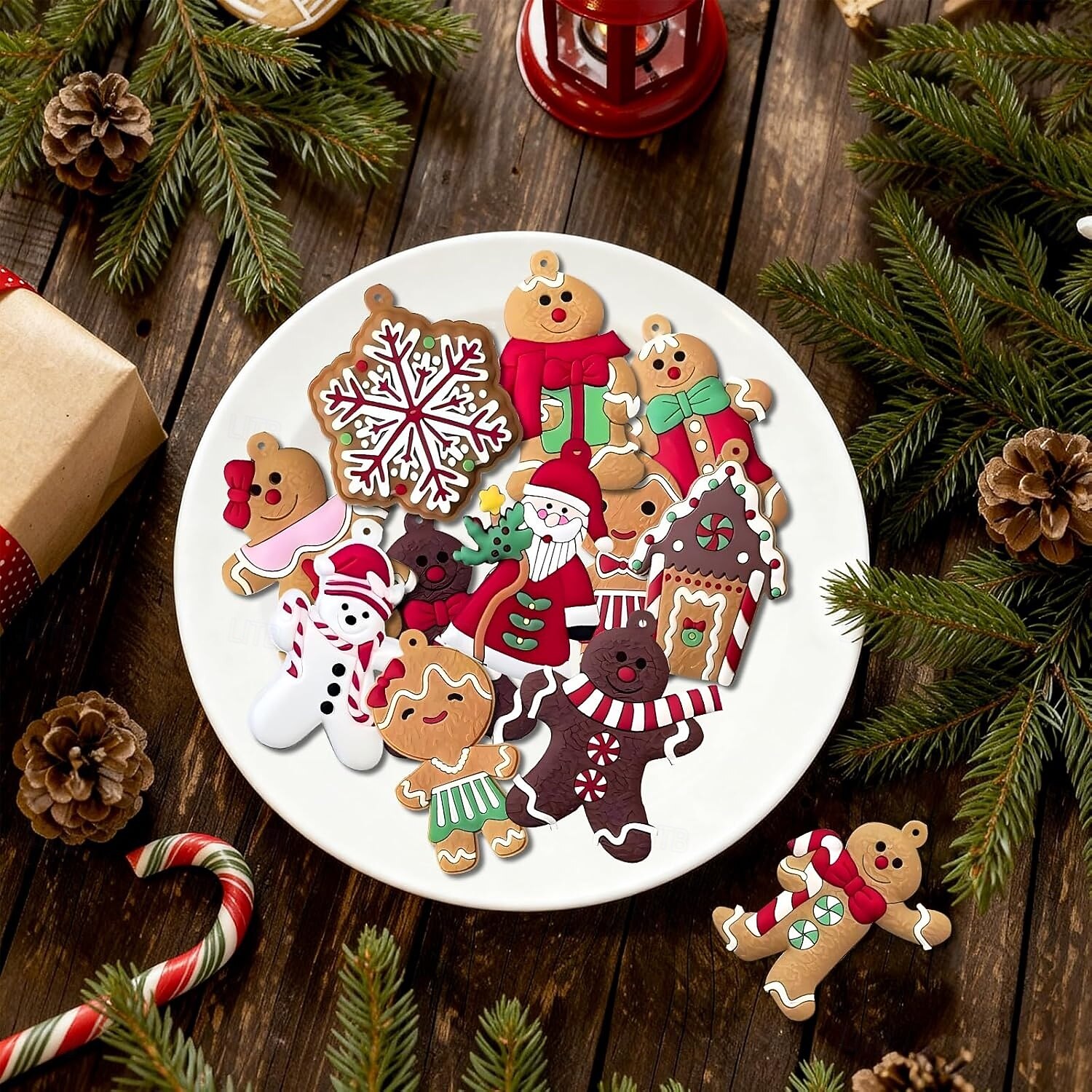 12 ks vánoční ozdoby na stromeček, roztomilý sněhulák, vánoční ozdoby na stromeček, Santa Claus, různé figurky perníku, ozdoby s domečkem z cukrových sušenek na vánoční stromeček, závěsné dekorace, 2025 - $12.49 –P5