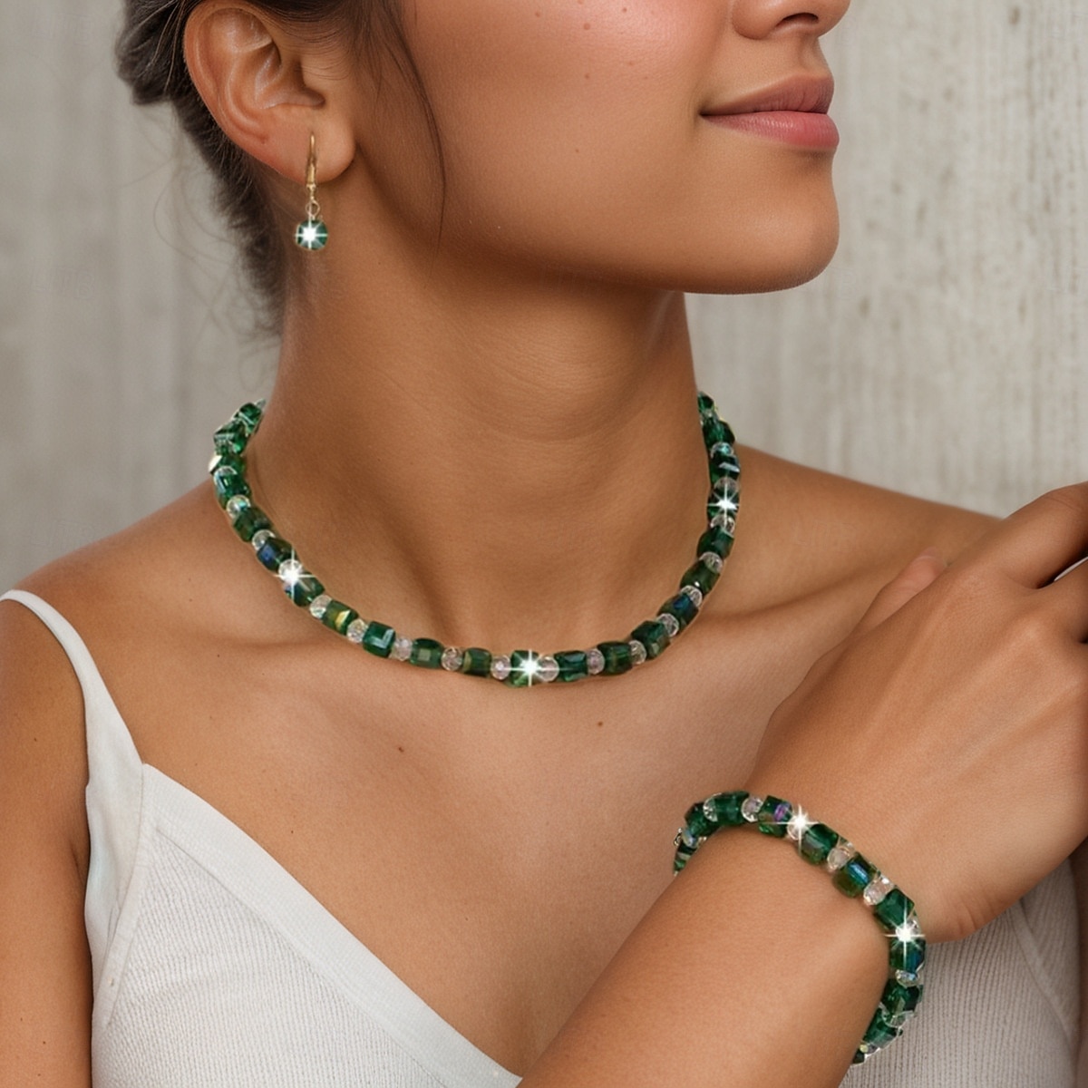 Conjunto de joyas con cuentas de cristal rojo para mujer para fiesta de Navidad, elegante collar y pulsera. &Juego de pendientes colgantes para celebraciones navideñas y eventos formales. 2026 - $14.99 –P5