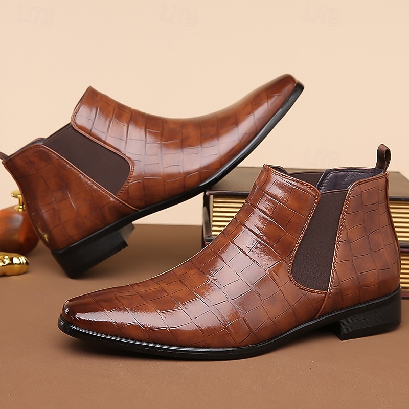 stivali chelsea da uomo in vera pelle sintetica color cuoio con pannelli laterali elastici e finitura liscia, eleganti stivaletti eleganti per lavoro, feste e occasioni formali del 2026 a $54.99 –P14