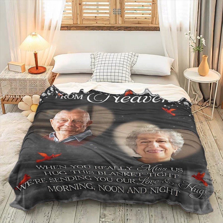 بطانية صور مخصصة - هدايا تعاطف تذكارية مخصصة لعيد الميلاد لفقدان الأم والأب - حبك سيكون دائمًا دليلنا 2026 - $26.99 –P2