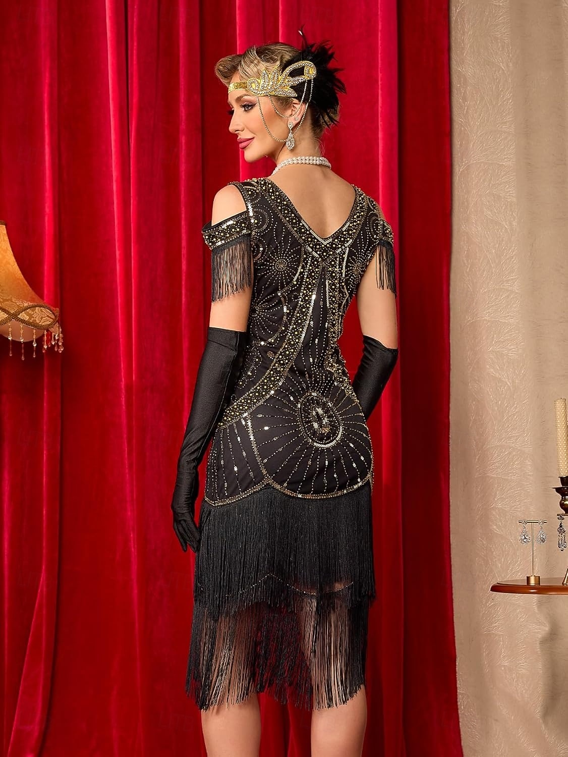 Conjunto Rugido 20s 1920s Hasta la Rodilla Vestidos Vestido Flapper Accesorios con accesorios Hombro frío Mangas cortas El gran Gatsby charlestón Lentejuelas Borlas Pluma Escote en Pico Disfraz Mujer 2026 - $89.99 –P5