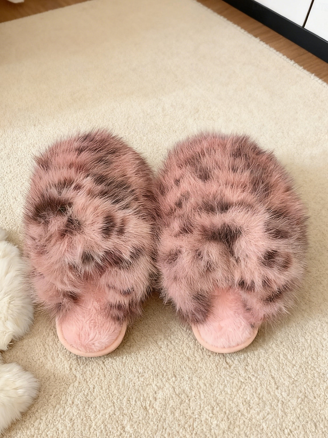 Dámské pantofle s leopardím vzorem – měkká, útulná vnitřní obuv pro relaxaci, lenošení a pohodlí v chladném počasí 2026 - $24.99 –P2