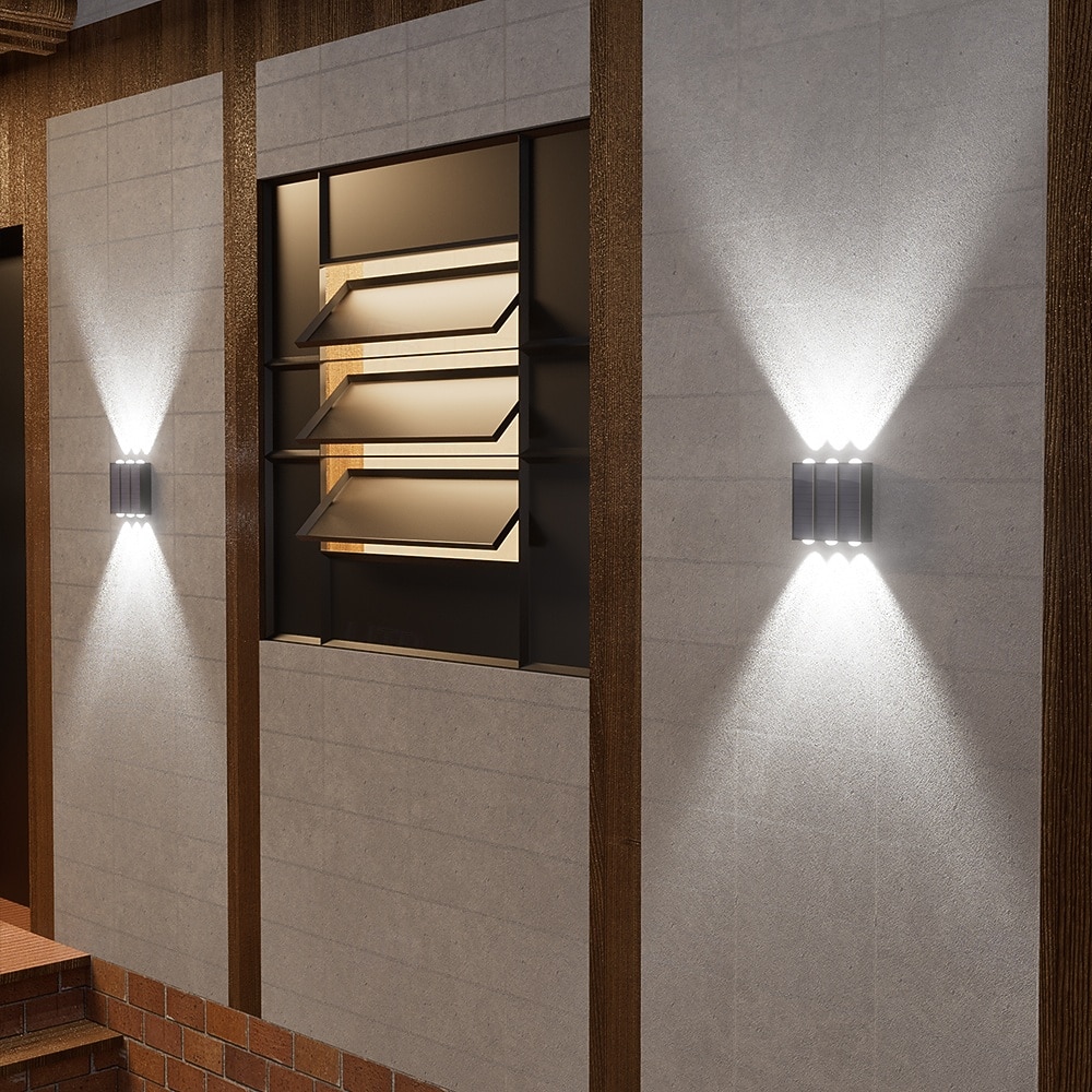 Conjunto de 4 luminárias solares de parede para exterior, à prova d'água, para pátio, jardim, varanda, cerca ou alpendre, ideais para decoração de Natal e feriados. de 2026 por $32.99 –P14