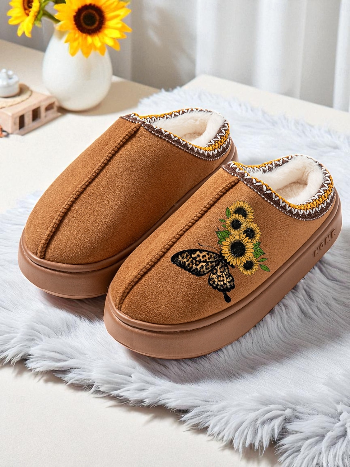 Γυναικείες παντόφλες με τυπωμένο ηλιοτρόπιο - ζεστά παπούτσια εσωτερικού χώρου με επένδυση από φλις και σχέδιο πεταλούδας, άνετα υποδήματα για το σπίτι για χειμερινά δώρα 2026 - $18.99 –P3