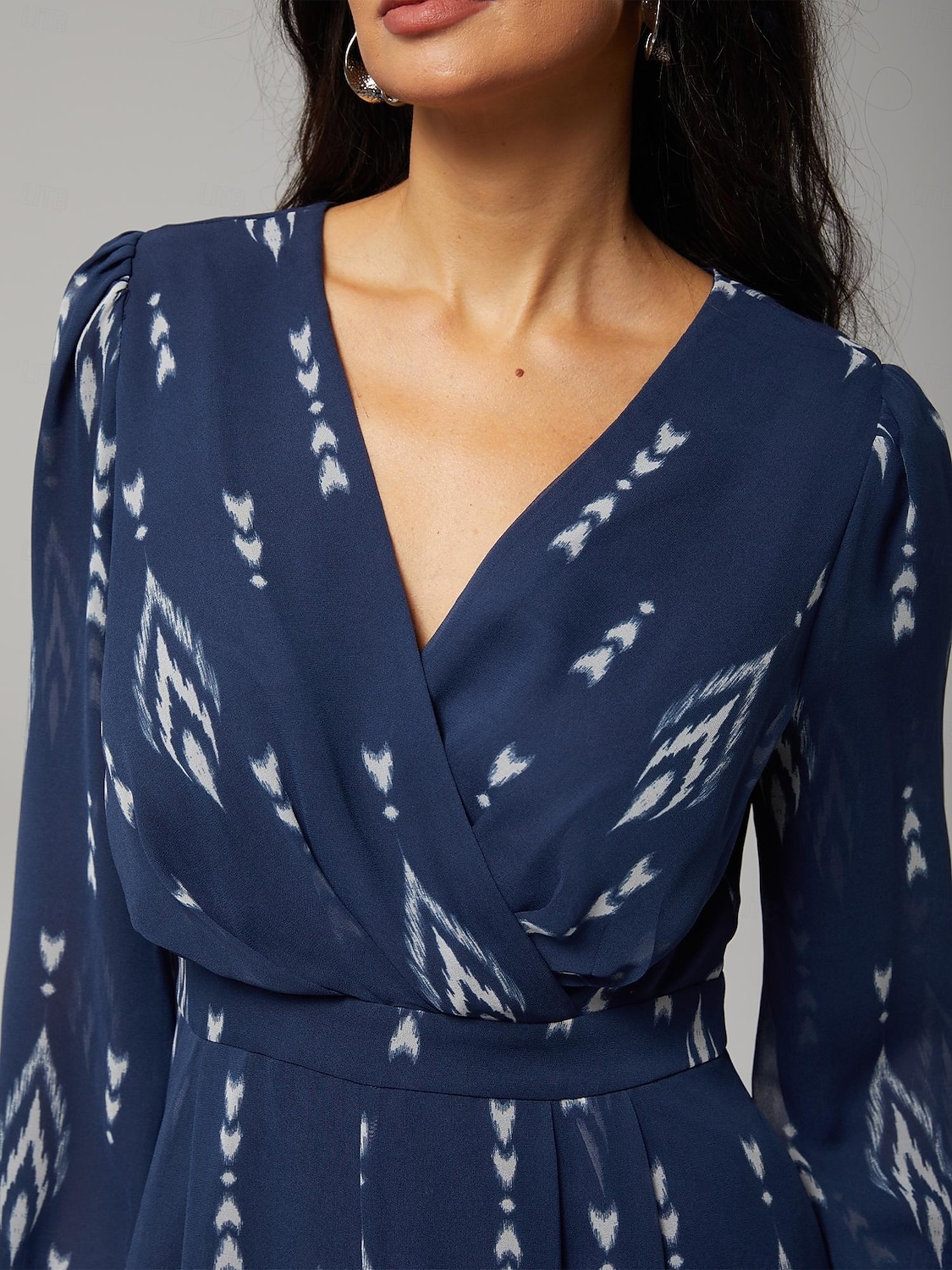 tuta da donna in chiffon verde stampato, gamba larga, scollo a V, cintura in vita, elegante, distinguersi, destinazione, ospite di matrimonio, quotidiano, vacanza, casual, primavera estate autunno del 2026 a $159.99 –P3