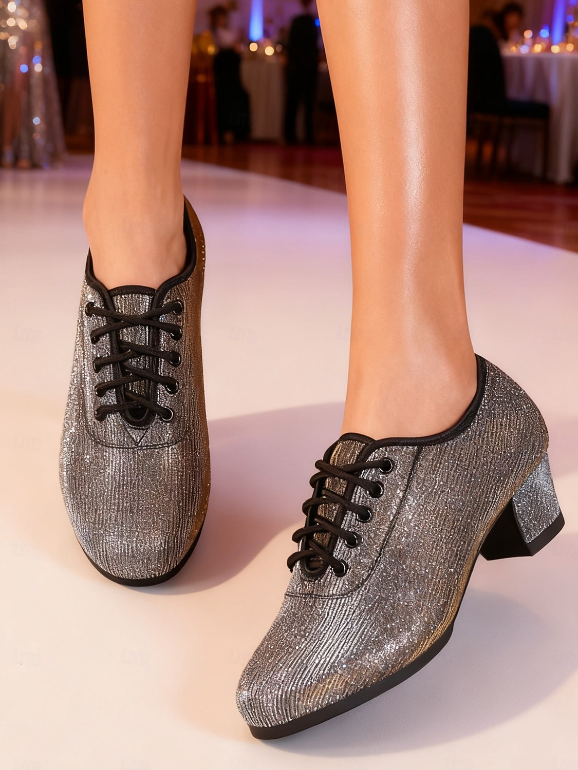 scarpe da ballo latino da donna in oro e argento - scarpe da ballo professionali da sala da ballo, tango, jazz, con lacci, finitura metallica sfumata e tacchi bassi per esibizioni o prove del 2026 a $42.99 –P5