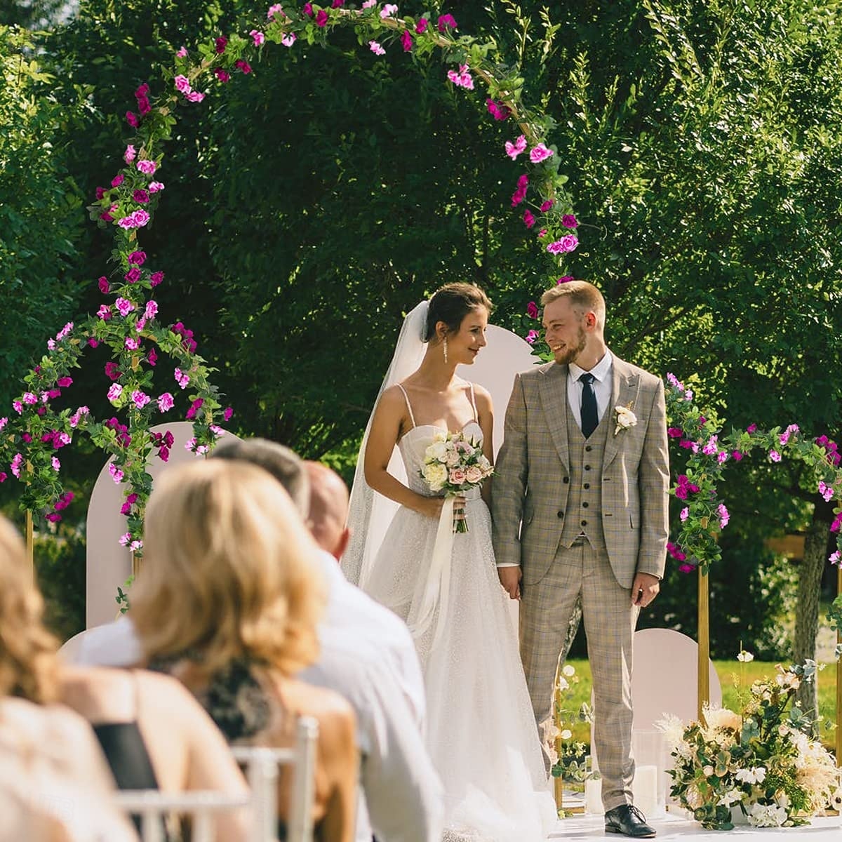 Girlanda ze sztucznych kwiatów róż o długości 240 cm/23,7 stopy, sztuczne pnącza, jedwabna roślina wisząca, do dekoracji łuku weselnego, pokoju na przyjęcie, domu, ogrodu, hotelu lub biura 2026 - $17.99 –P1