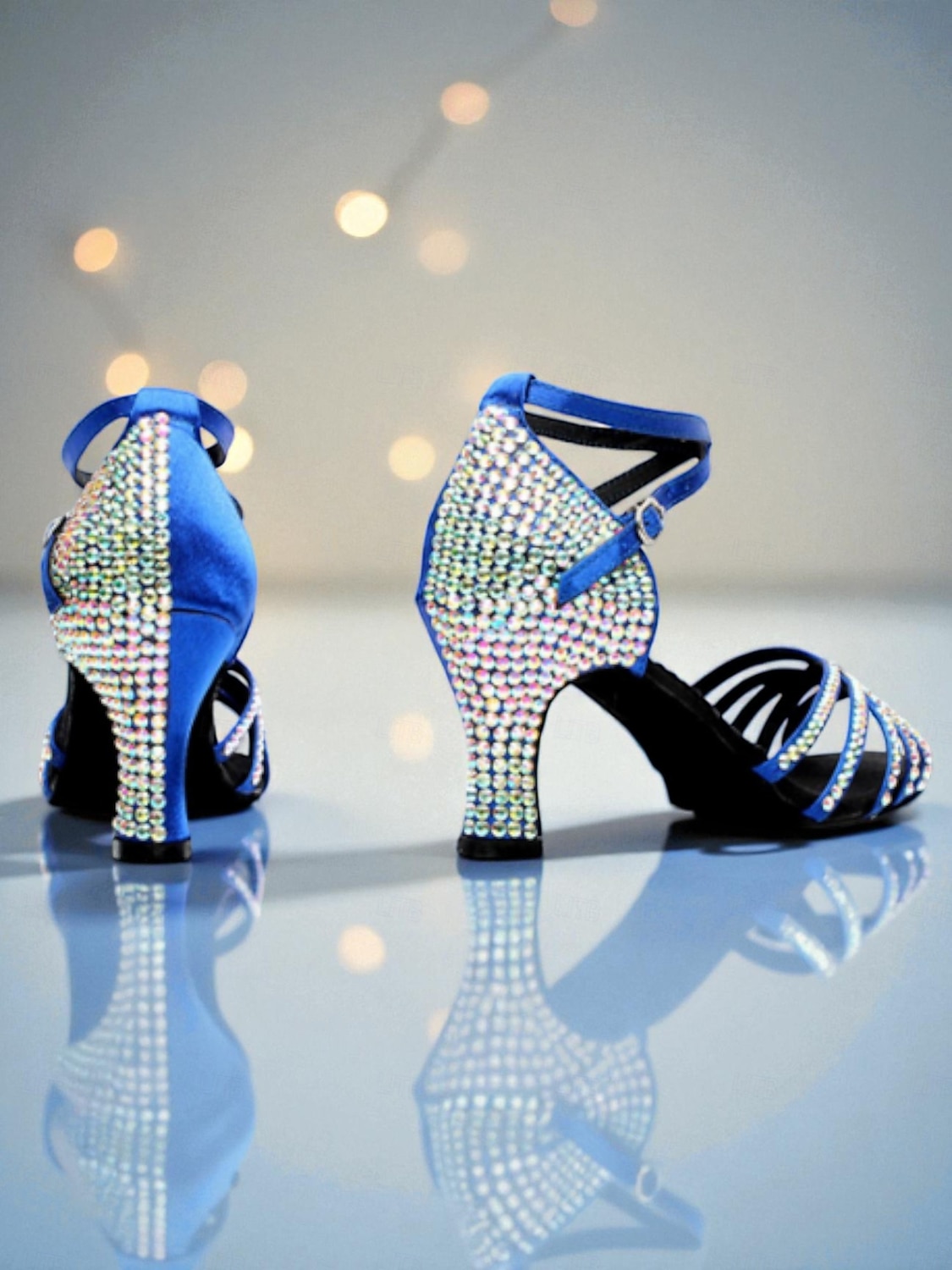 Sapatos de dança latina femininos azuis com strass - sandálias profissionais para dança de salão, salsa e tango, com design de tiras e salto brilhante para competição ou apresentações. de 2025 por $46.99 –P4