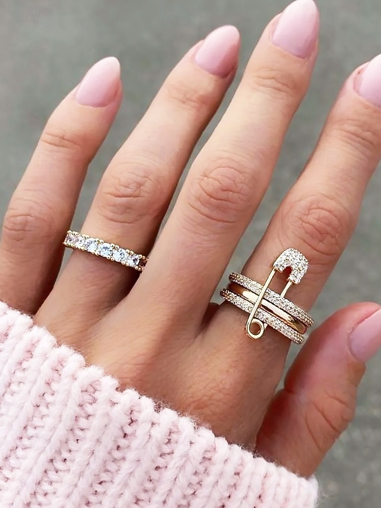 Dámský vánoční měděný prsten - elegantní tříbarevný design s čirými kameny, ideální jako sváteční dárek, slavnostní a stylový doplněk pro běžné i formální příležitosti 2026 - $11.99 –P1