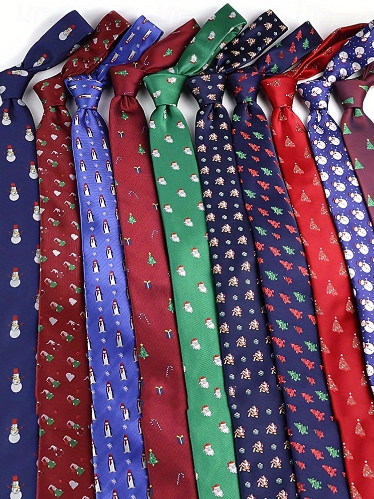 Cravates de Noël pour hommes – en polyester avec des motifs festifs de bonhommes de neige, de père Noël et de sapins, parfaites pour les fêtes et célébrations de fin d'année. de 2025 ? $11.99 –P1
