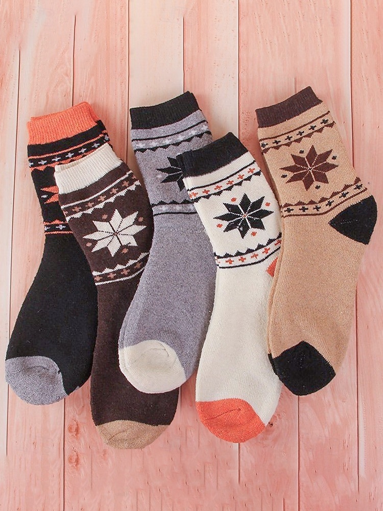 skarpetki męskie z mieszanki bawełny, zestaw 5 par, wiele opcji kolorystycznych i wzorów, wygodne i stylowe do noszenia na co dzień i zimą 2026 - $11.99 –P12