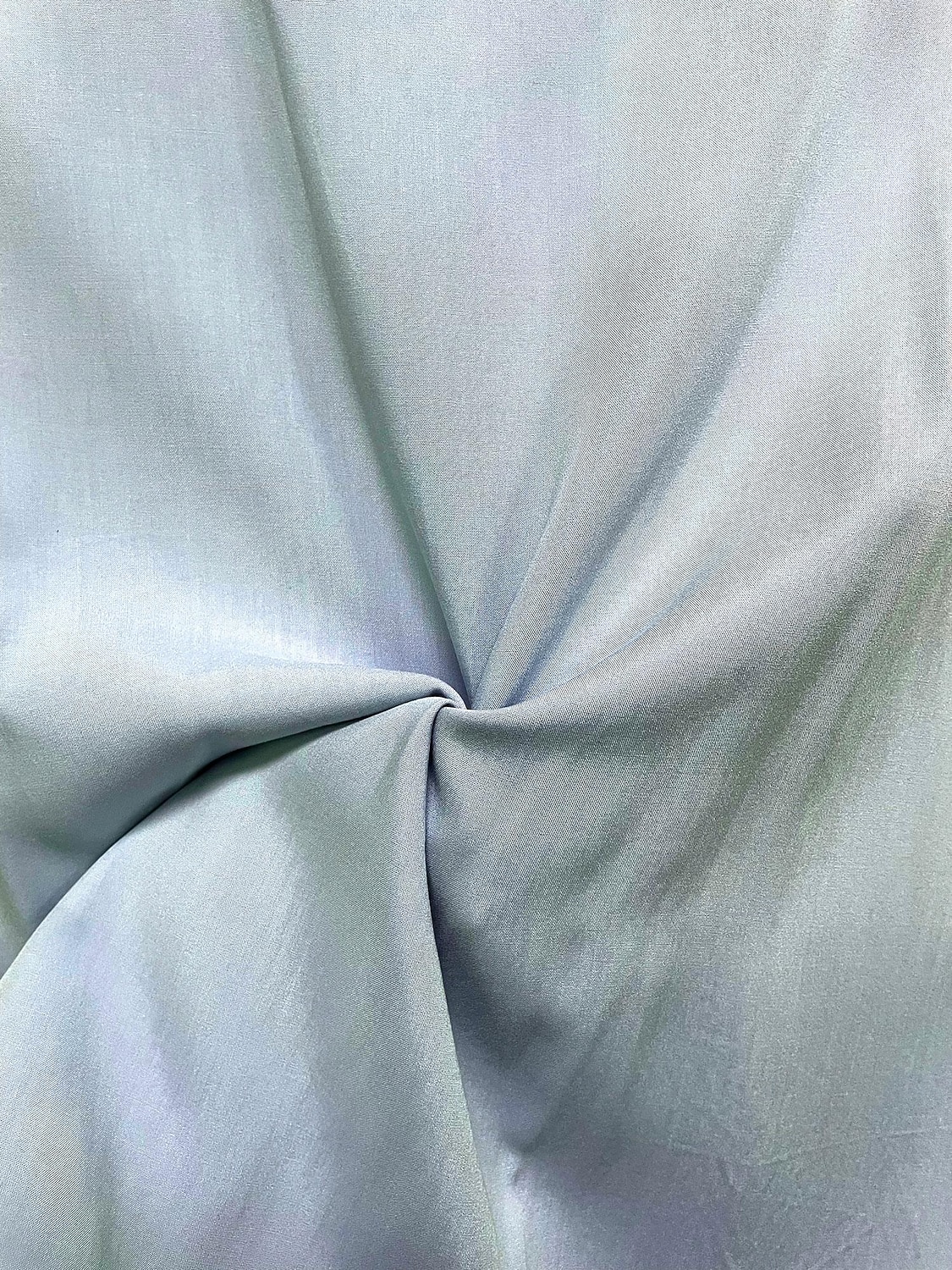 فستان كامي من الفيسكوز بأشرطة قابلة للتعديل للعطلات 2026 - $33.99 –P7