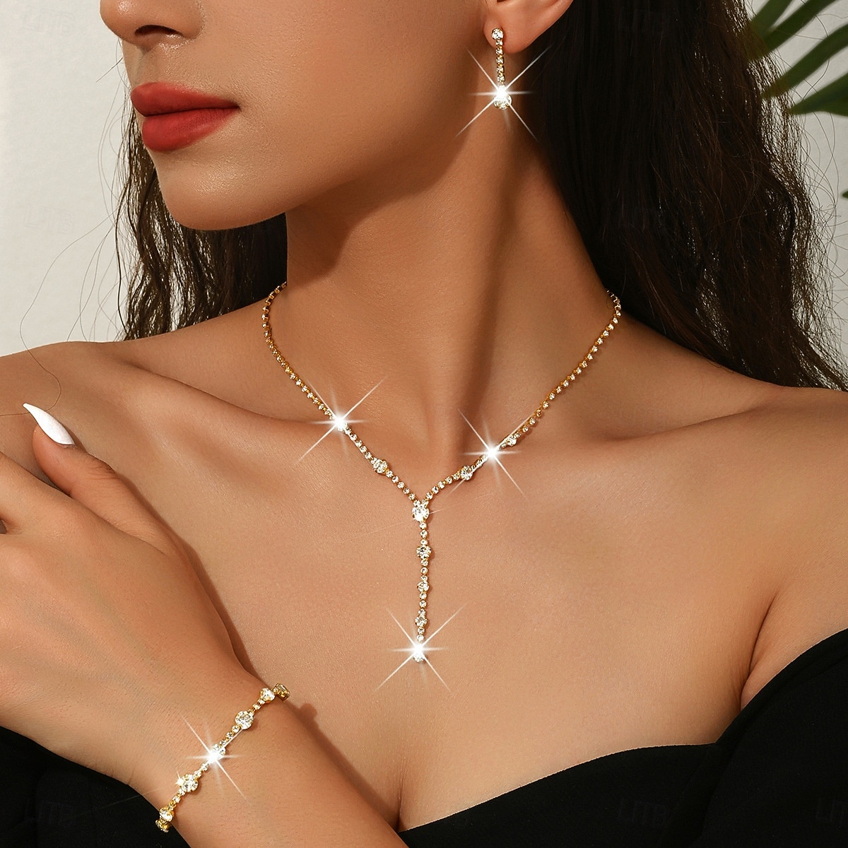 Ensemble de bijoux pour femme en strass dorés : collier élégant en forme de Y et boucles d’oreilles pendantes &Bracelet, accessoires en cristal étincelants pour bals de fin d'année et fêtes de 2026 ? $11.99 –P4