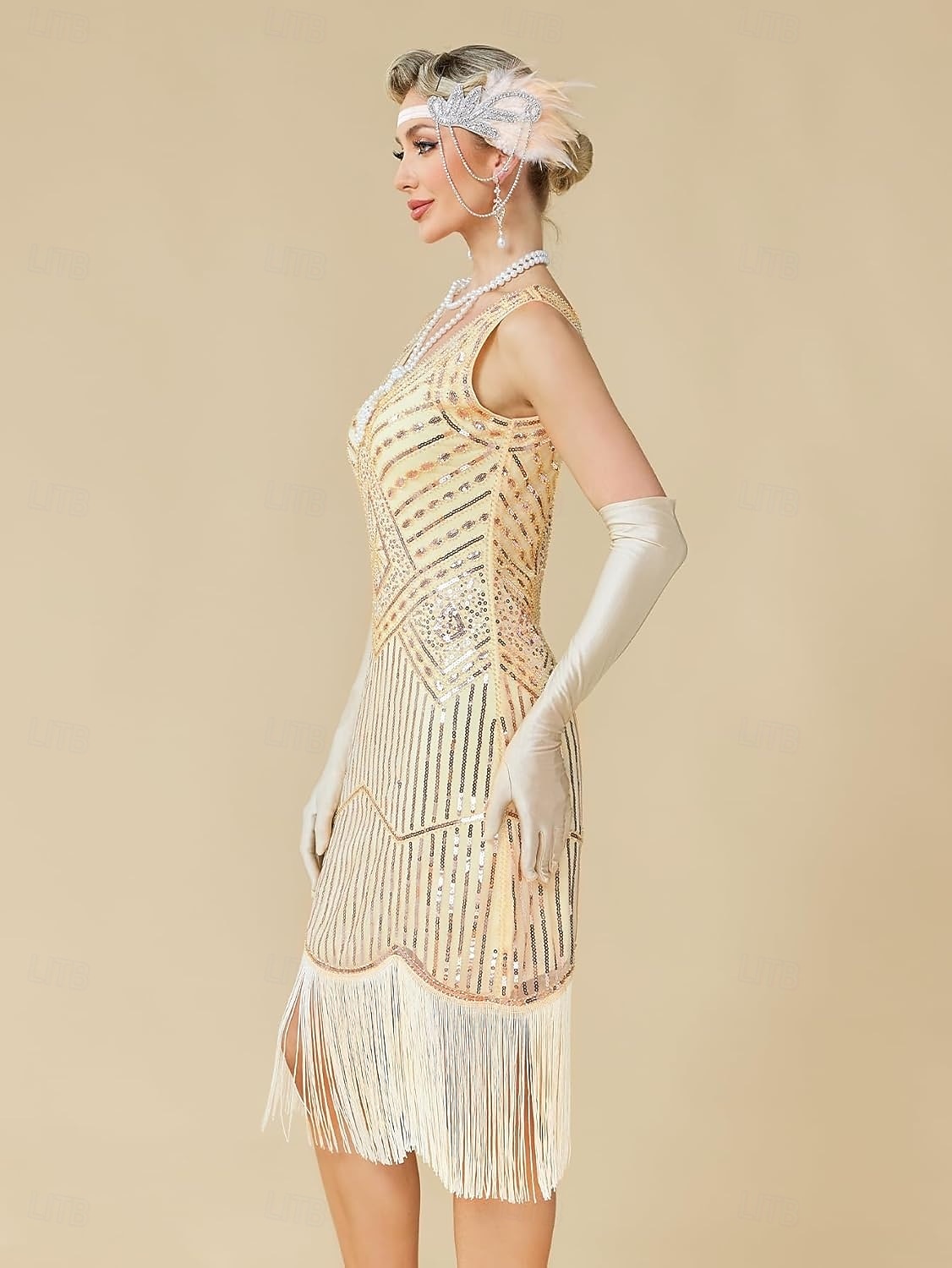 Conjunto Loucos anos 20 Anos 20 Até os Joelhos Vestidos Vestido melindroso Roupa com acessórios Sem Mangas O Grande Gatsby charleston Paetês Franjas Pena Decote V Fantasia Mulheres Carnaval Ano Novo de 2026 por $69.99 –P13