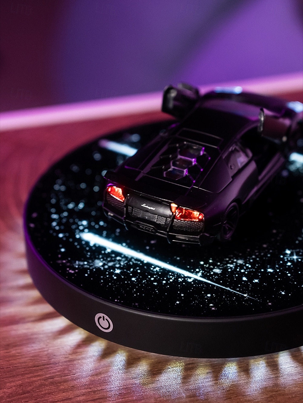 Auto Nera a Levitazione Magnetica con Base Circolare Luminosa e Stellata con Effetto di Illuminazione LED Reale a Risparmio Energetico Controllato da Interruttore Rotazione Libera nell'Aria Regalo di del 2026 a $109.99 –P4