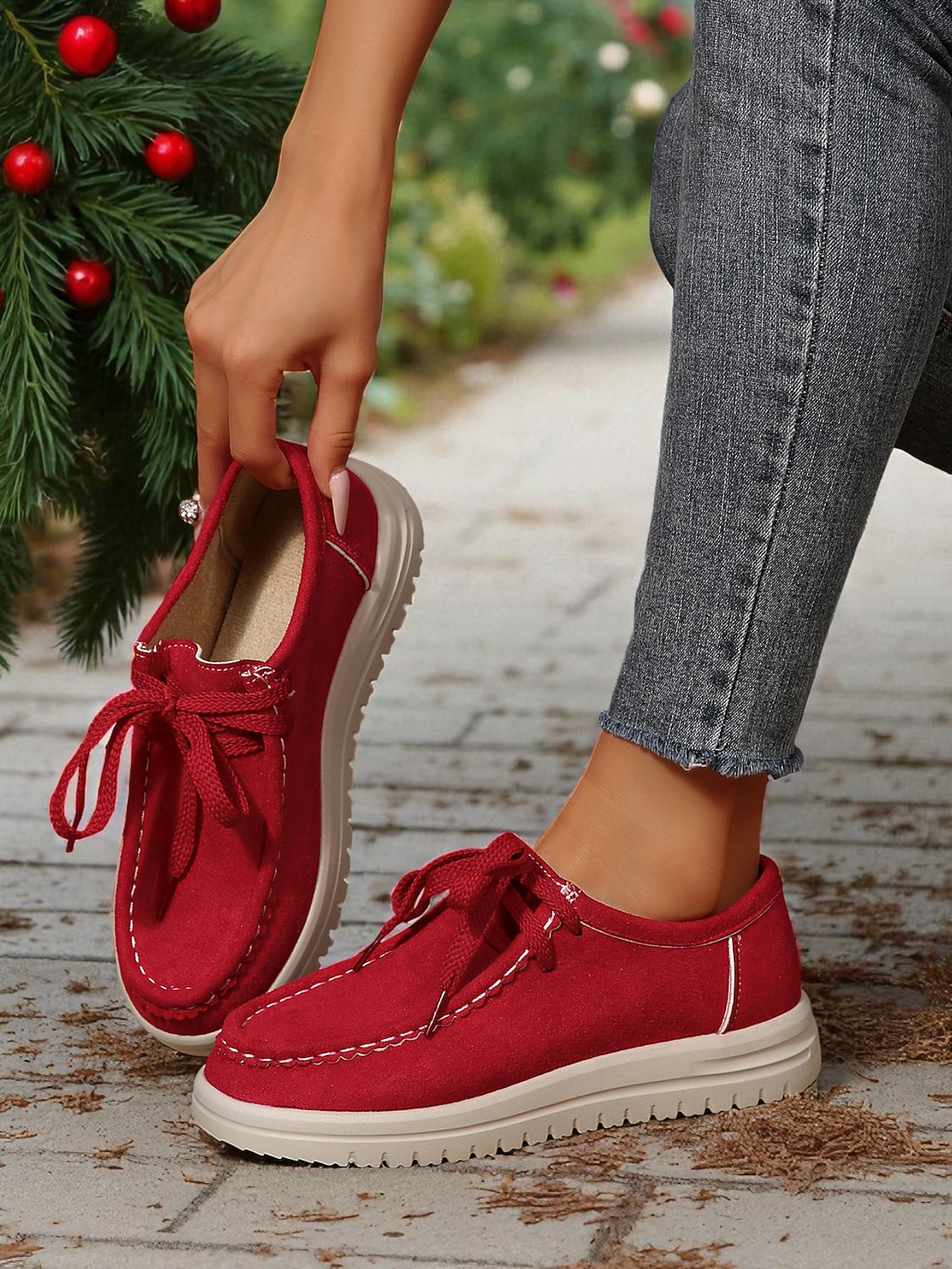 Chaussures rouges décontractées à lacets pour femmes - mocassins plats souples et antidérapants, chaussures confortables au quotidien pour Noël, le shopping et les voyages de 2026 ? $24.99 –P3
