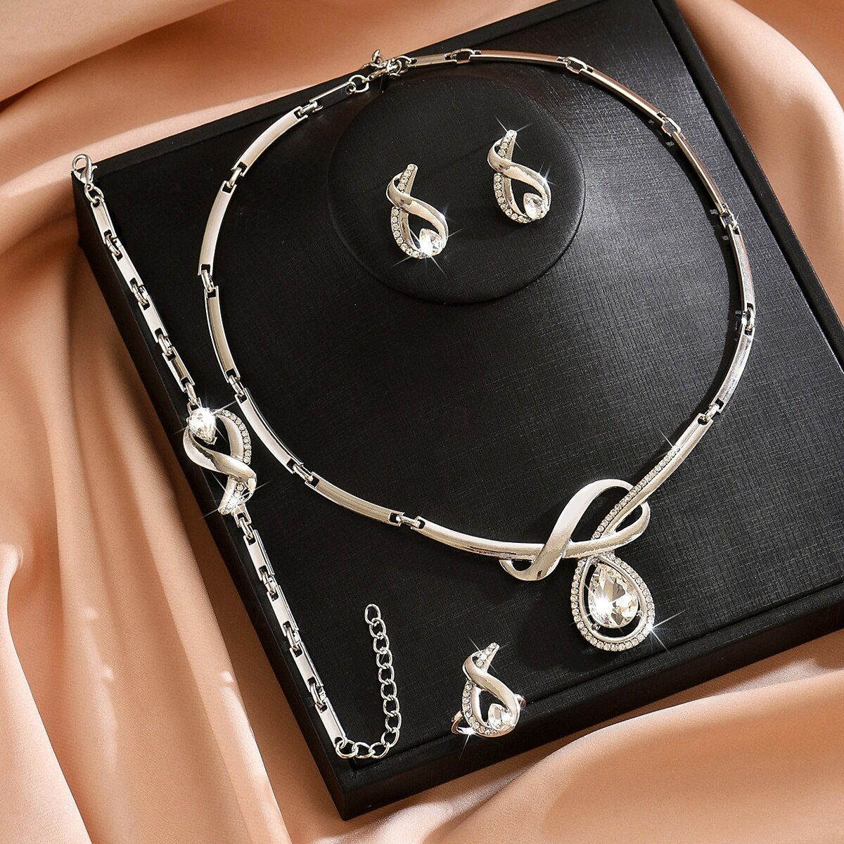 Ensemble de bijoux en or 2 pièces pour femme - collier en cristal rouge en forme de larme &boucles d'oreilles, élégants accessoires de mariée en strass pour les mariages &événements festifs de 2026 ? $14.99 –P4