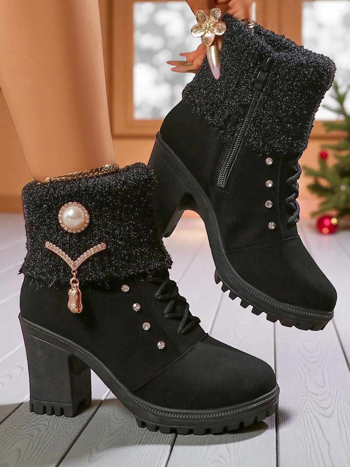 Botas femininas marrons de cano curto com salto alto – botas de inverno de couro sintético com cadarço, punhos de tricô e detalhes em pérola, perfeitas para o Natal e looks do dia a dia. de 2026 por $34.99 –P5