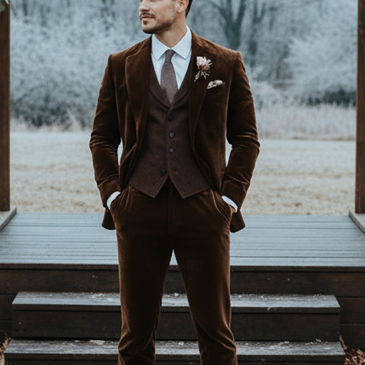 Uomo Smoking Abito di velluto Matrimonio in Spiaggia Matrimonio primaverile Nero Borgogna Primavera & Estate Tuta Bavero classico Affari Formale Tinta unita Vestibilità su misura 2 pezzi Monopetto del 2026 a $119.99 –P1
