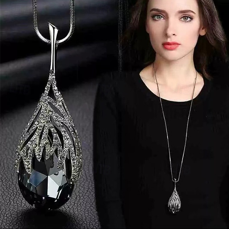 1 pezzo Collana con pendente Collana For Per donna Cristallo Streetwear Quotidiano Lega goccia del 2026 a $15.99 –P1