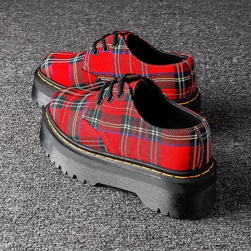 Röda rutiga herrsneakers – trendigt mönster och bekväm passform, perfekta för julutflykter och avslappnade högtidssammankomster 2026 - $79.99 –P4