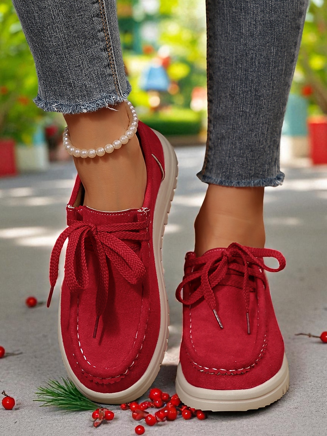 Chaussures rouges décontractées à lacets pour femmes - mocassins plats souples et antidérapants, chaussures confortables au quotidien pour Noël, le shopping et les voyages de 2026 ? $24.99 –P2