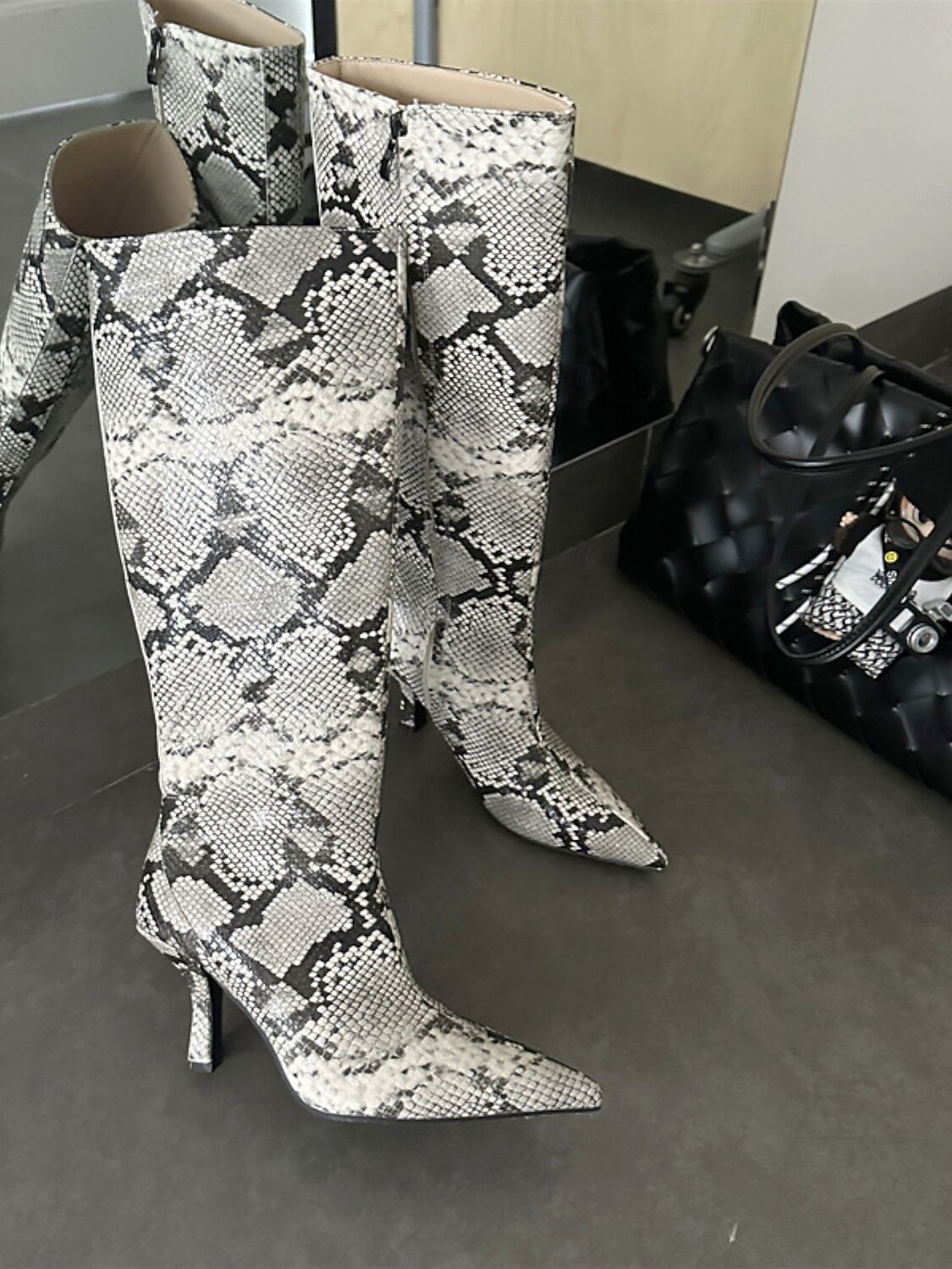 Women's Snakeskin Print Knee-High Boots, Pointed Toe, Kitten Heel Boots for Casual and Night Out Styling 2025 - $64.99 –P3